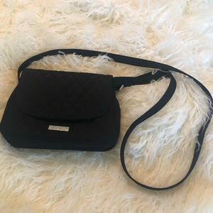 Vera Bradley | Black Quilted across Bag